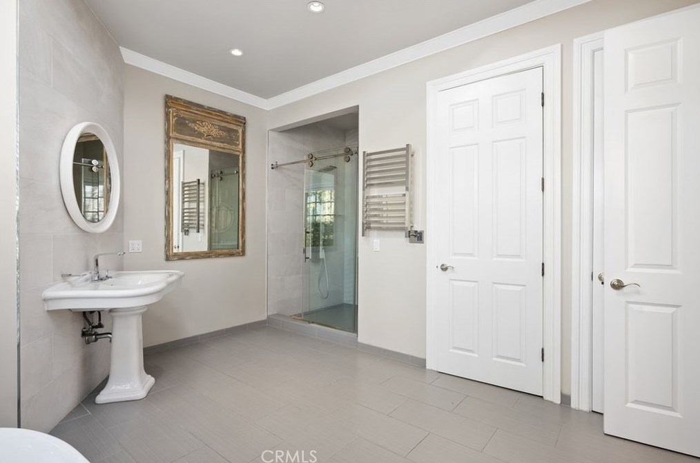 630 W Devon Pl, Long Beach, CA 90807