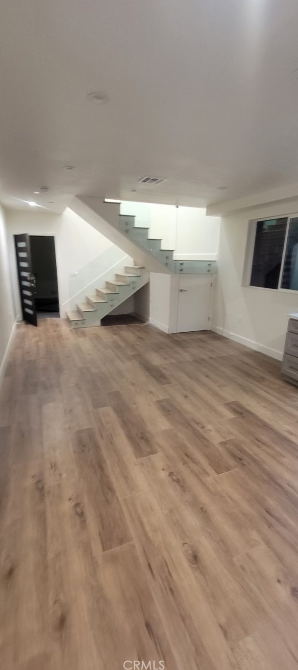 5464 8th Ave, Los Angeles CA  90043-2518 exterior