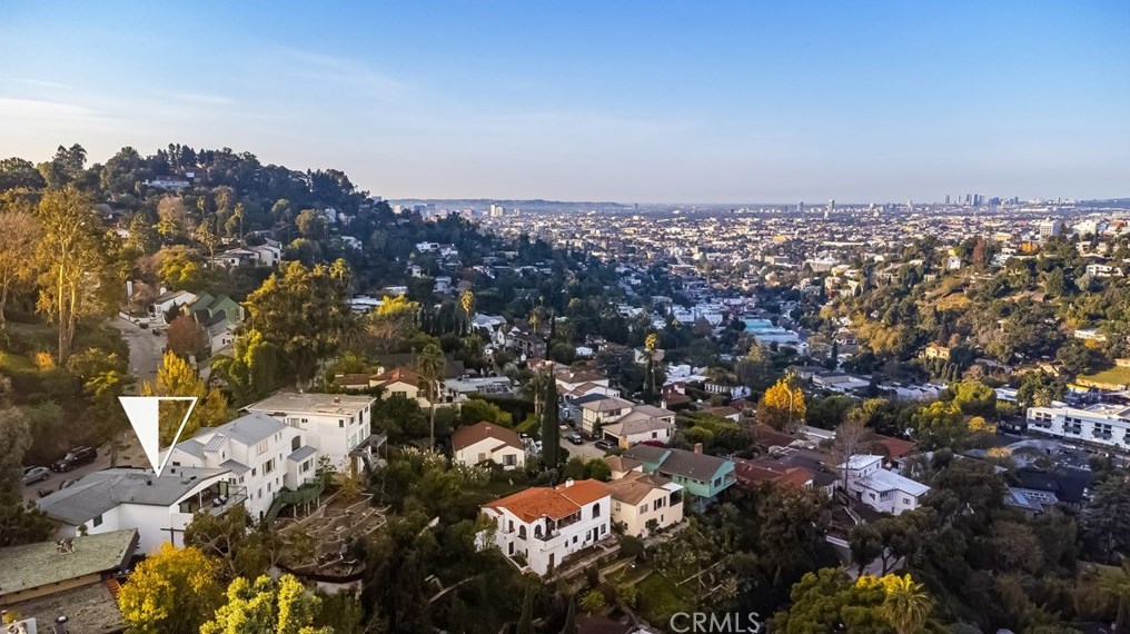 2207 Micheltorena St, Los Angeles CA  90039-3020 exterior
