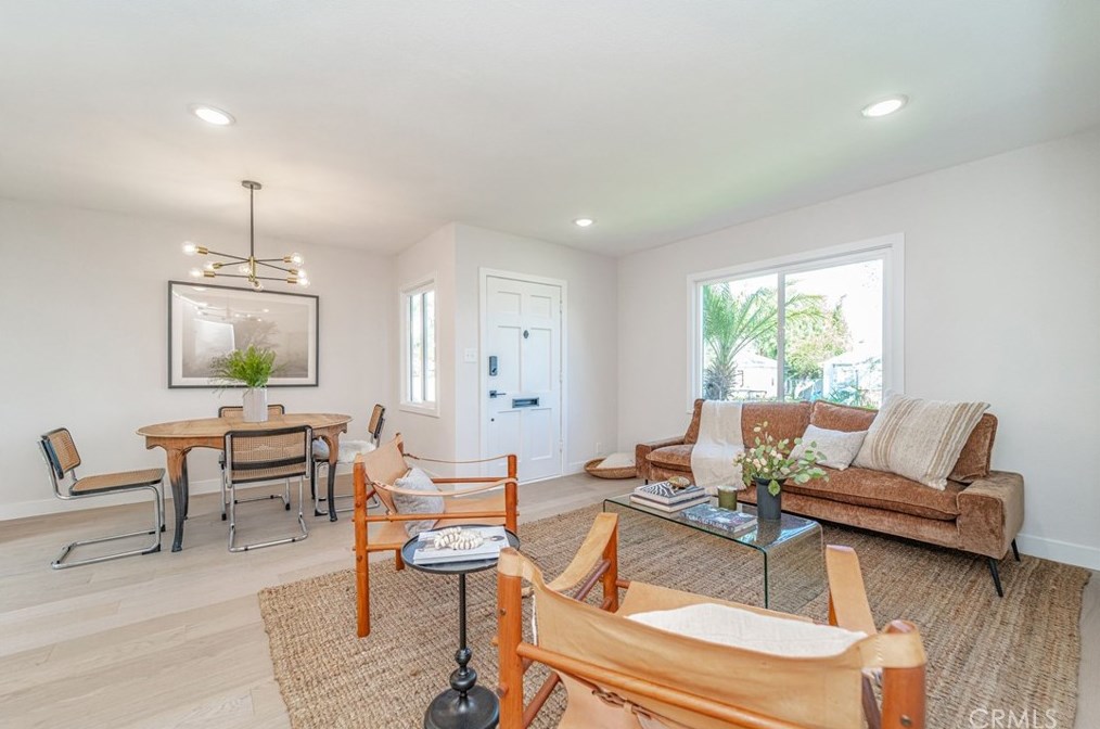 7451 Midfield Ave, Los Angeles CA  90045-3229 exterior