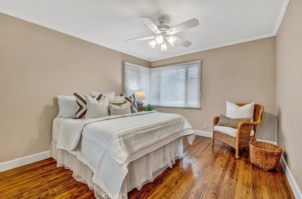 1208 Park Ln, Santa Ana CA  92706-1423 exterior