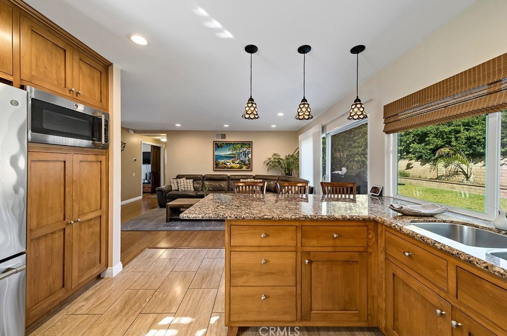 12700 Oakthorn Ln, La Mirada CA  90638-2521 exterior