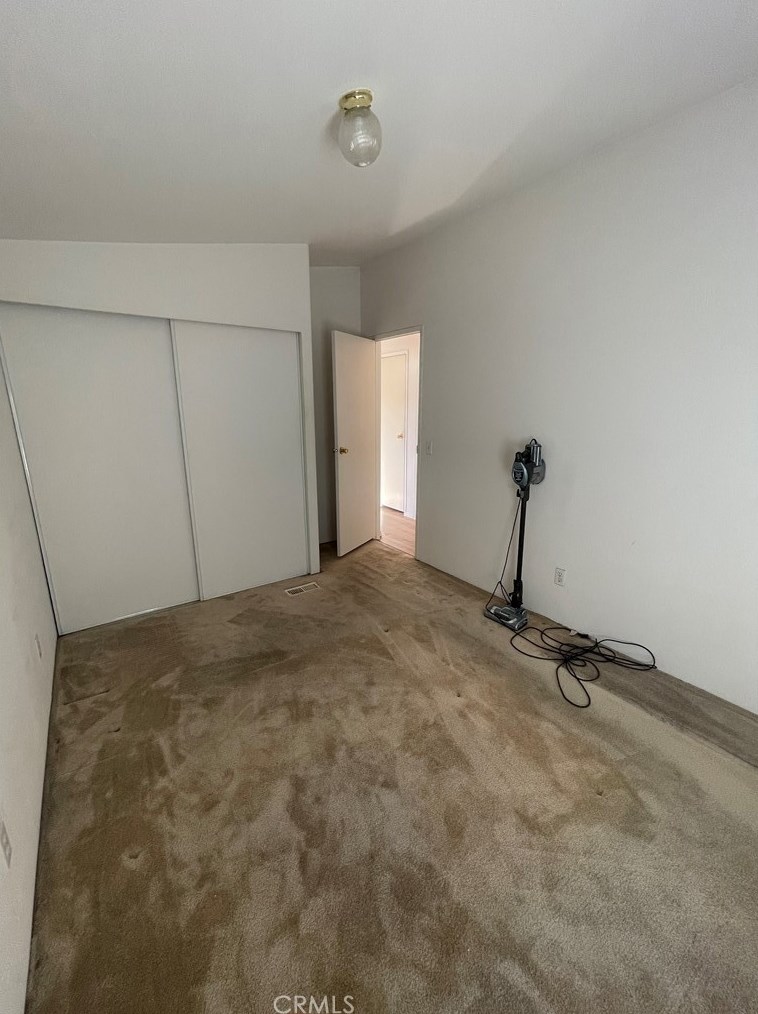 14352 Beach Blvd, Westminster CA  92683-4527 exterior
