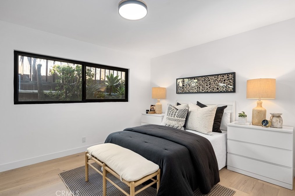 5419 Garth Ave, Los Angeles CA  90056-1115 exterior