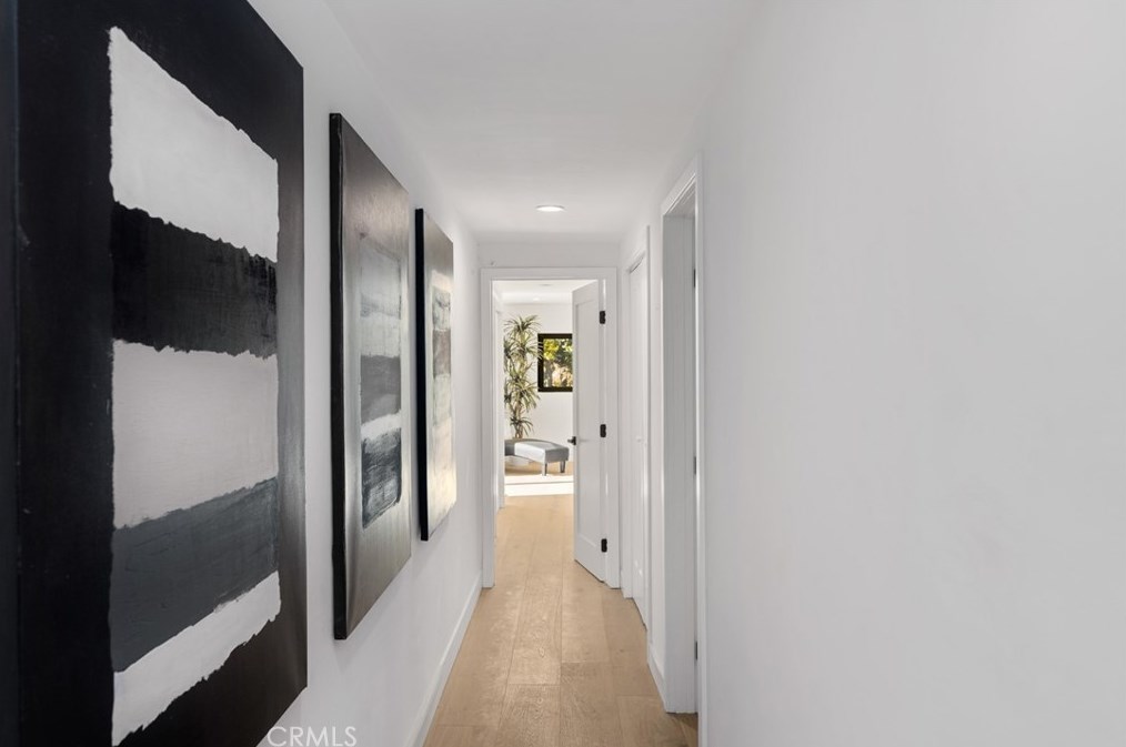 5419 Garth Ave, Los Angeles CA  90056-1115 exterior