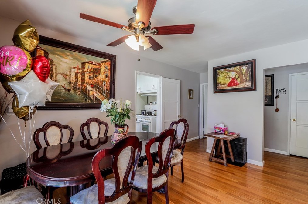 2014 Valencia St, Santa Ana CA  92706-2937 exterior