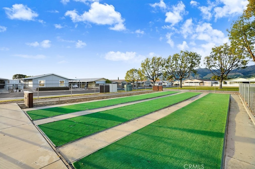 24600 Mountain Ave, Hemet CA  92544-1993 exterior