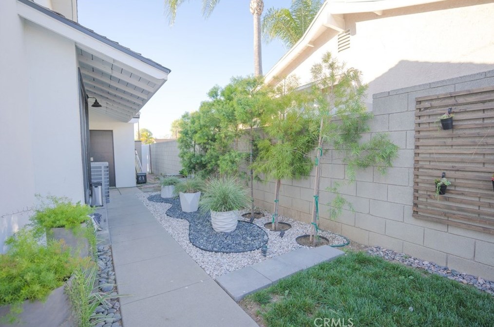 2621 Silverspur Ln, La Habra CA  90631-6219 exterior