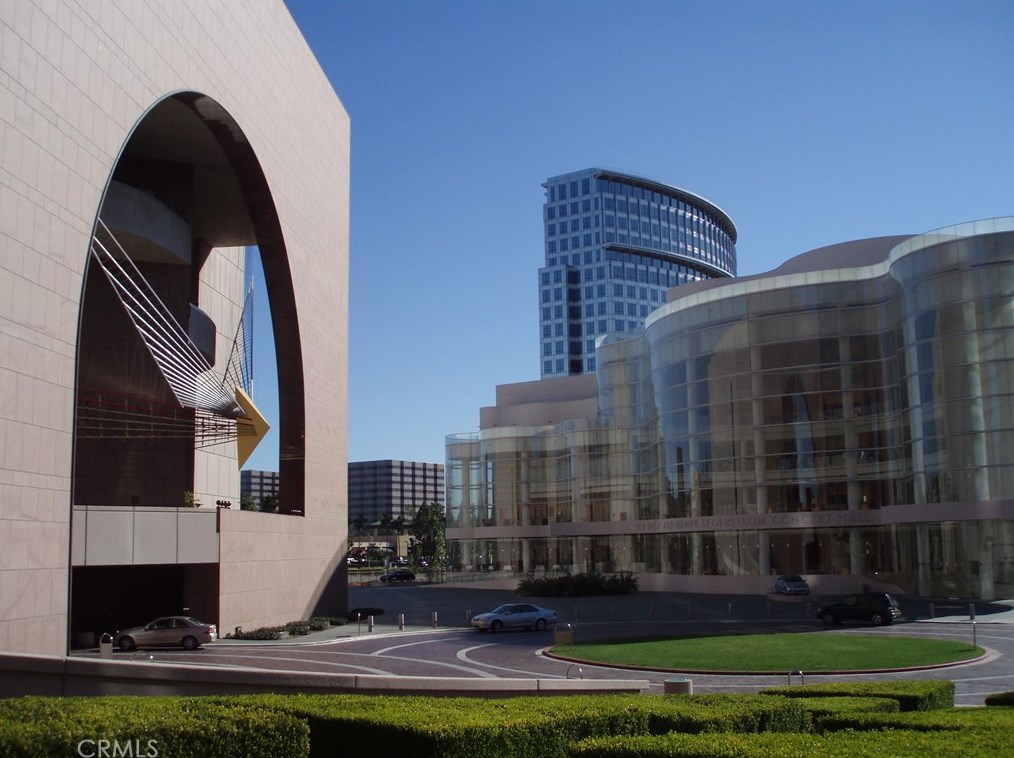 3645 Bear St, Santa Ana CA  92704-8243 exterior