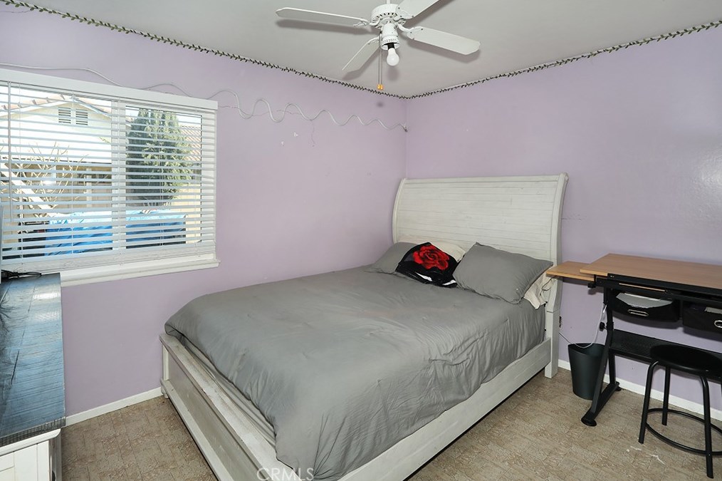 7420 Grace St, Fontana CA  92336-2379 exterior