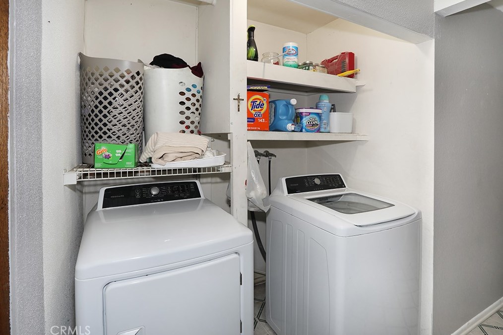 7420 Grace St, Fontana CA  92336-2379 exterior