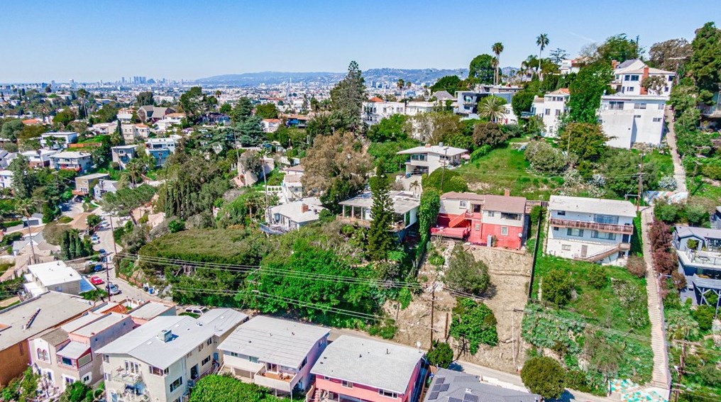 1774 Rotary Dr, Los Angeles CA  90026-1218 exterior