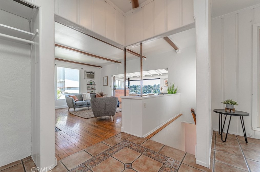 1774 Rotary Dr, Los Angeles CA  90026-1218 exterior