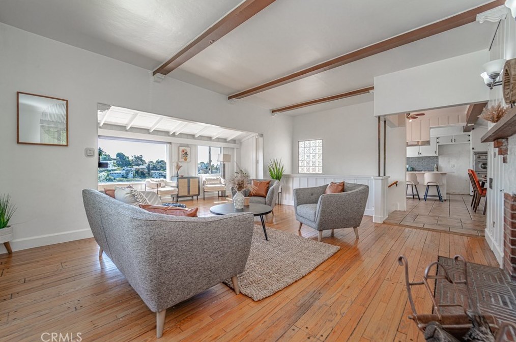 1774 Rotary Dr, Los Angeles CA  90026-1218 exterior