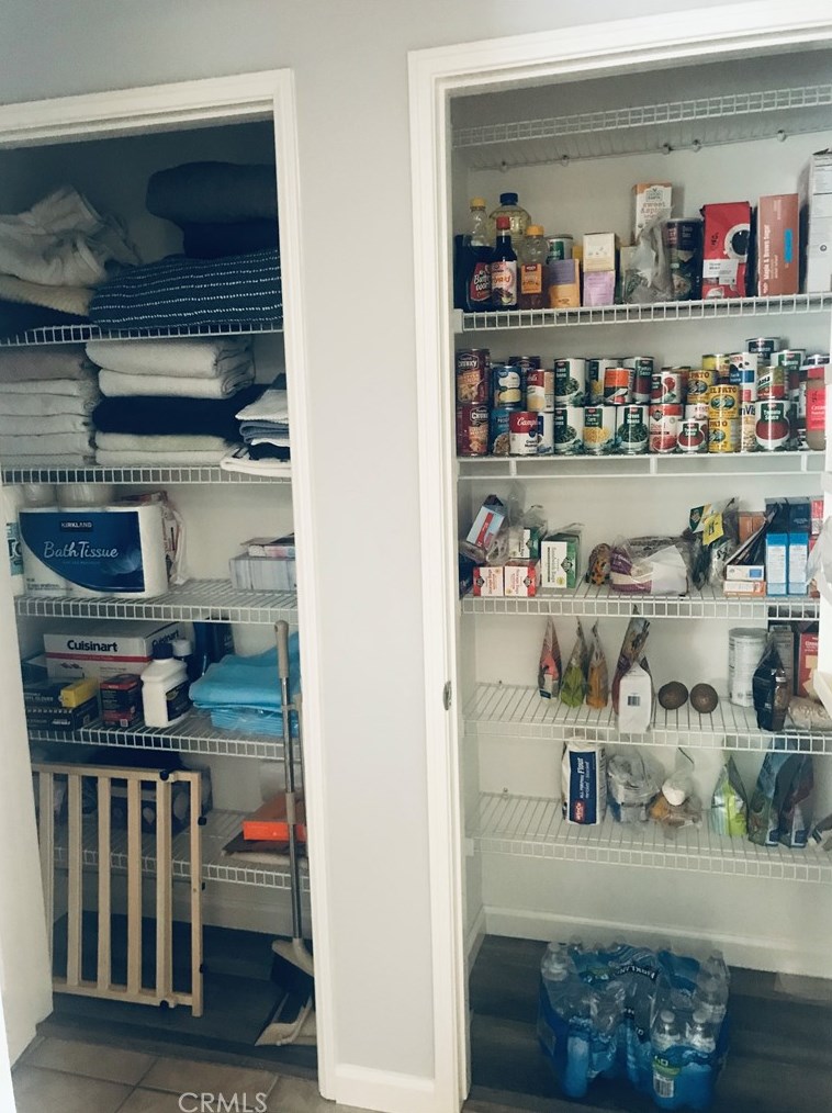 11660 Oak St, Apple Valley CA  92308-4951 exterior