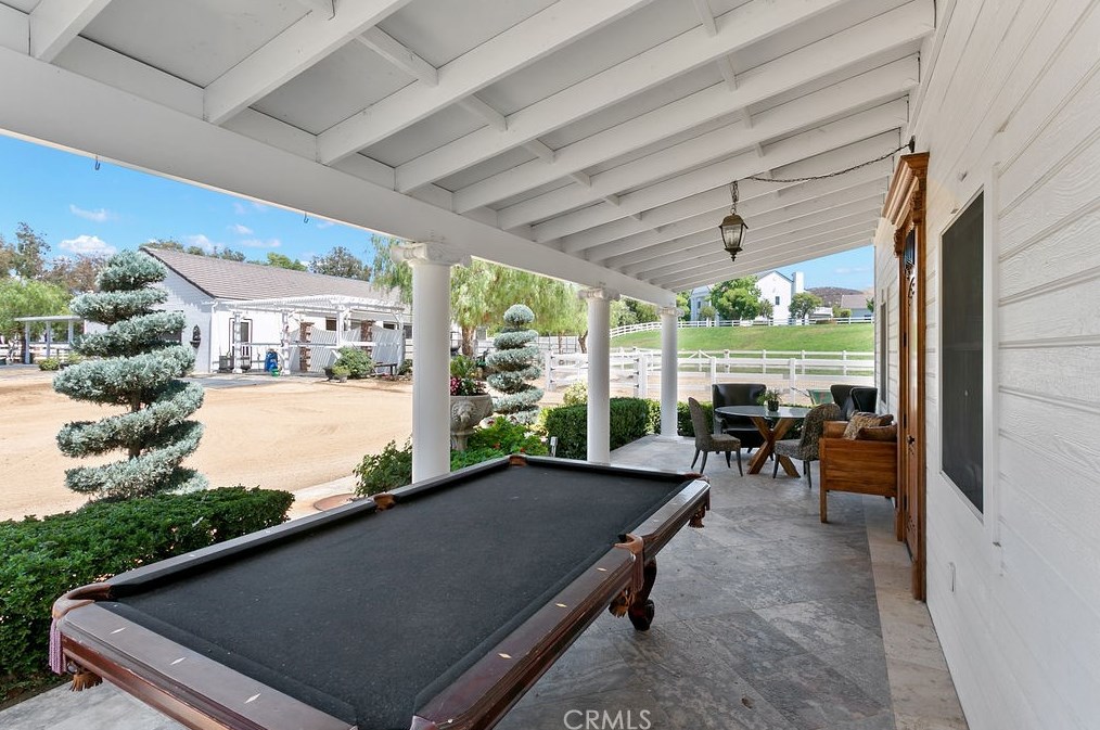 39315 Calle De Suenos, Murrieta CA  92562-7309 exterior