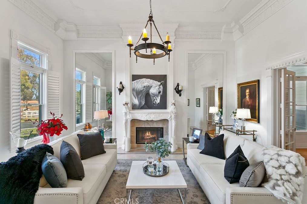 39315 Calle De Suenos, Murrieta CA  92562-7309 exterior