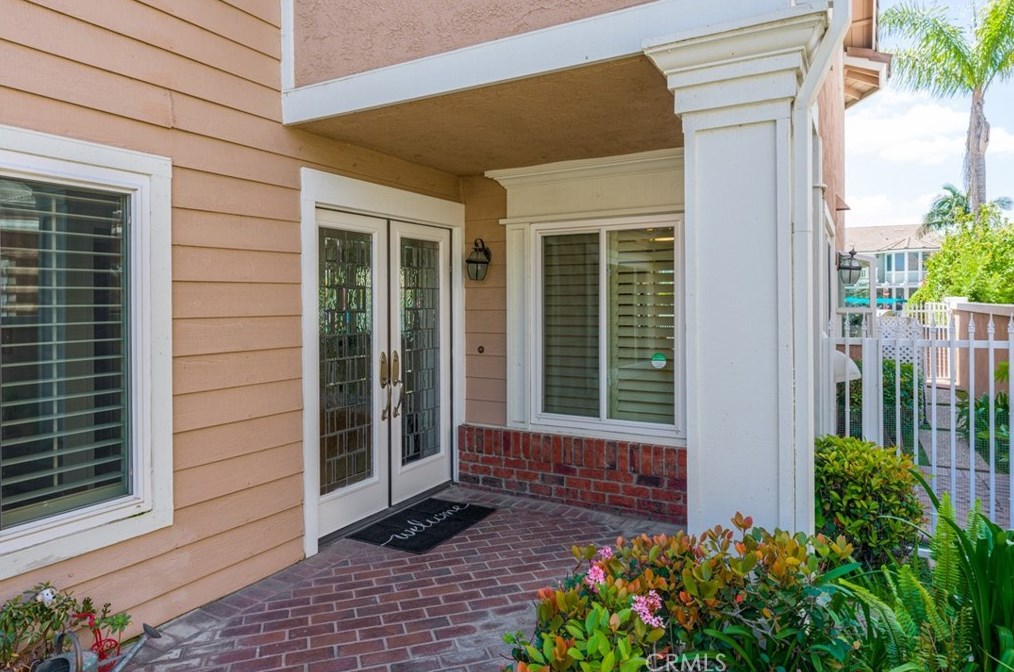 5377 Via Morena, Yorba Linda CA  92886-5008 exterior