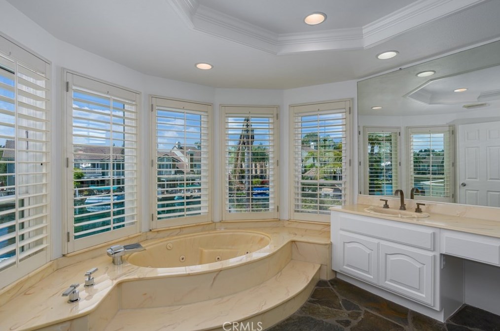 5377 Via Morena, Yorba Linda CA  92886-5008 exterior