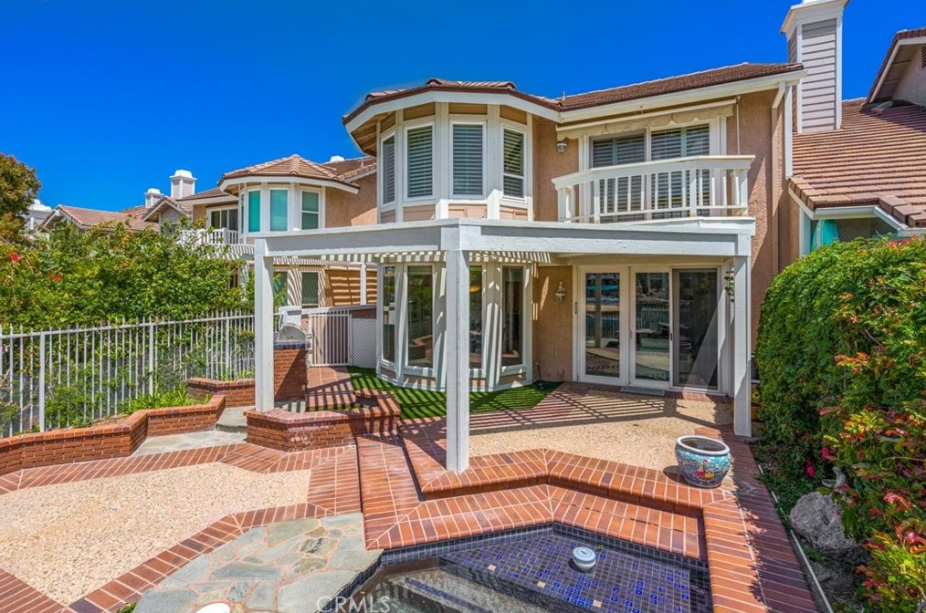 5377 Via Morena, Yorba Linda CA  92886-5008 exterior
