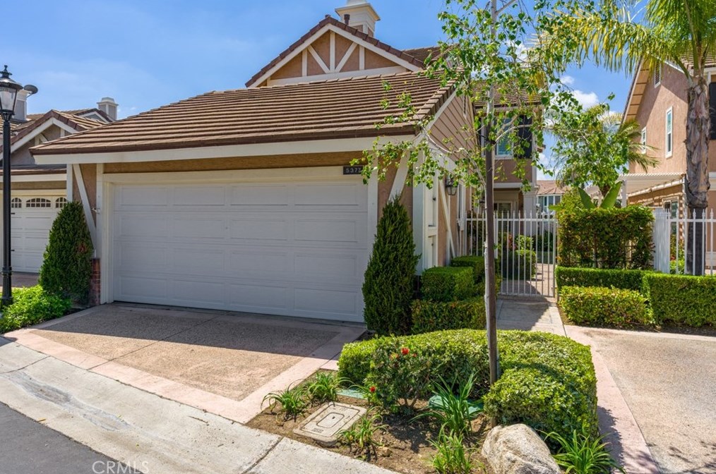 5377 Via Morena, Yorba Linda CA  92886-5008 exterior