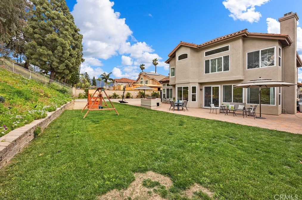 5378 Los Monteros, Yorba Linda CA  92887-5107 exterior