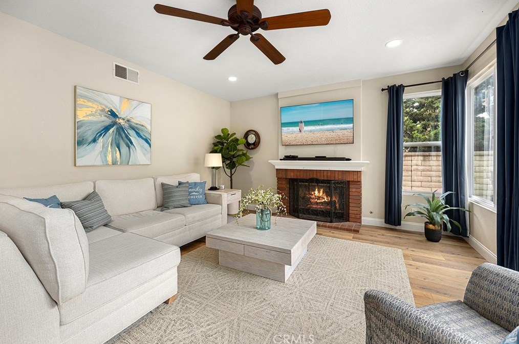 5378 Los Monteros, Yorba Linda CA  92887-5107 exterior