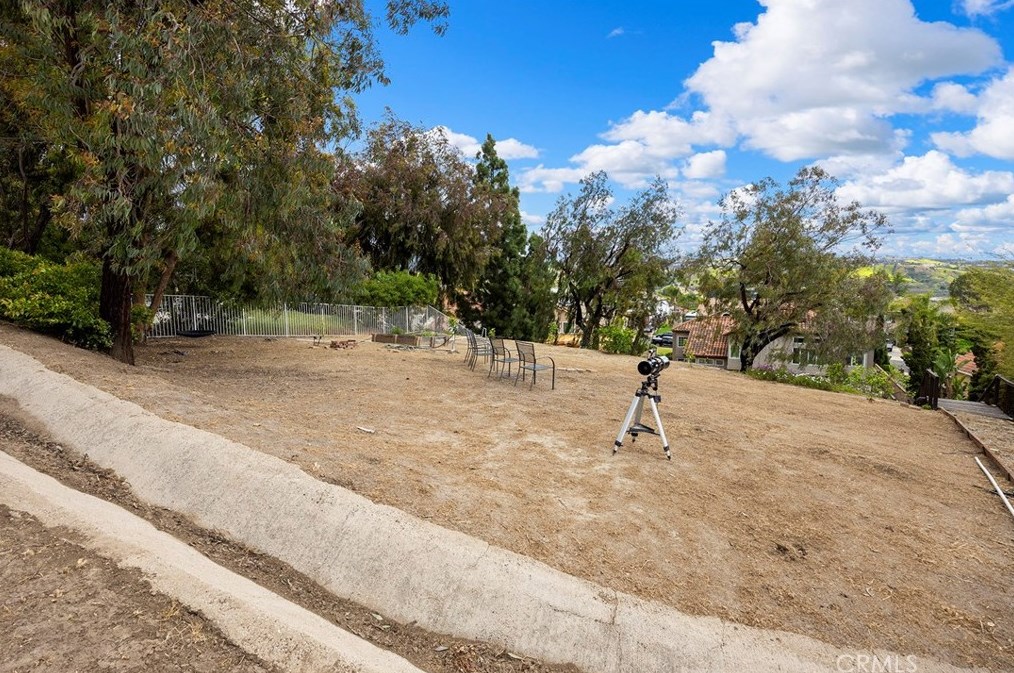 5378 Los Monteros, Yorba Linda CA  92887-5107 exterior