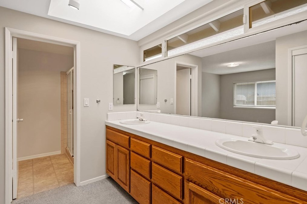 9432 Tiki Cir, Huntington Beach CA  92646-8349 exterior