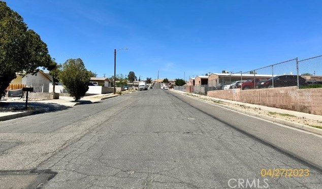 1100 Navajo St, Barstow CA  92311-4046 exterior