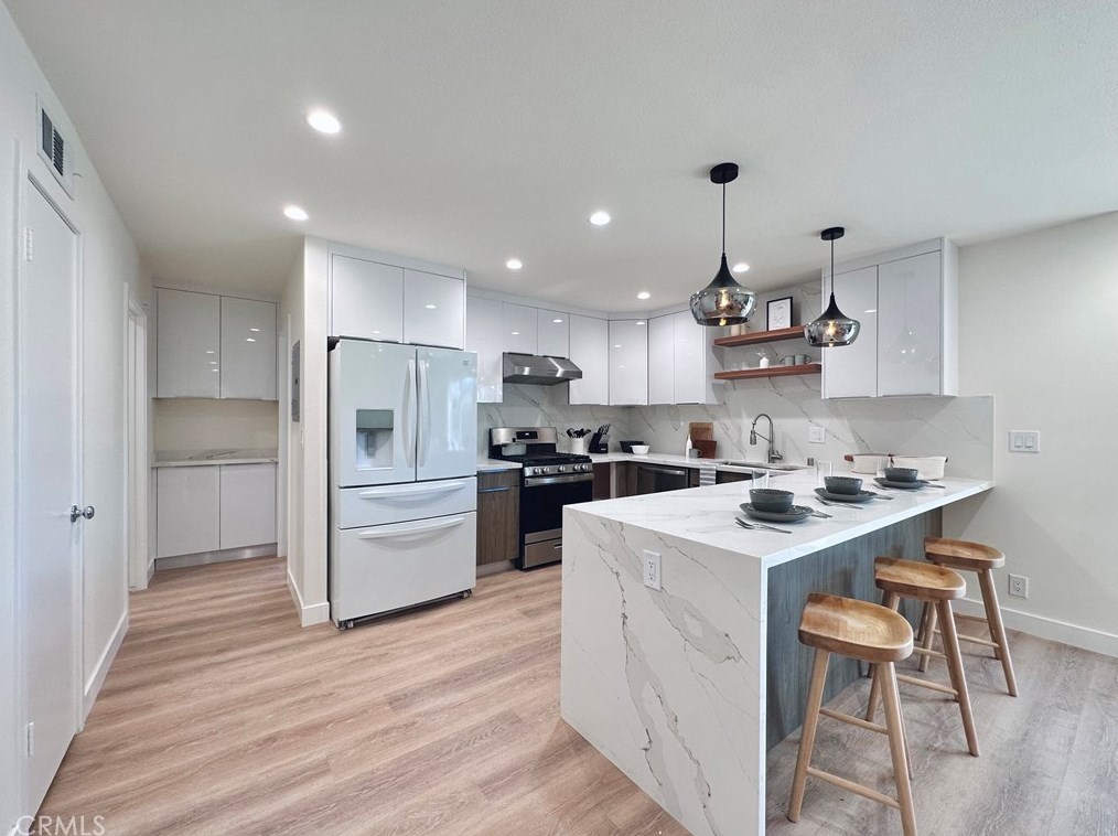 8892 Gleneagles Cir, Westminster CA  92683-6829 exterior