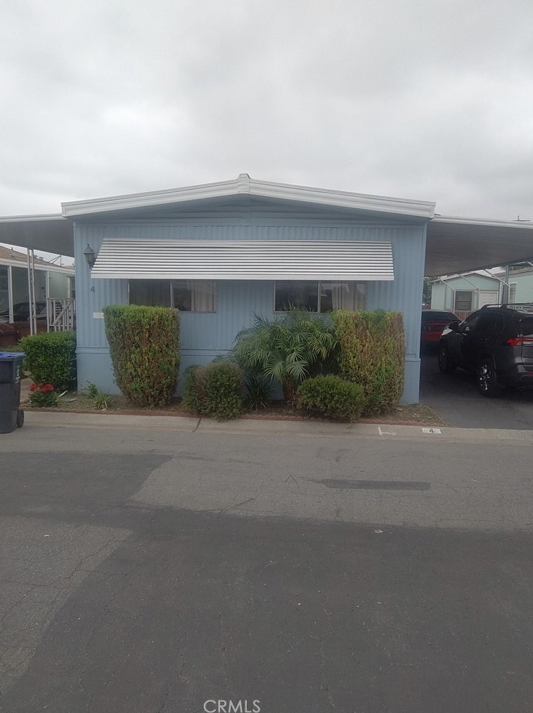 3101 Fairview St, Santa Ana CA  92704-6506 exterior