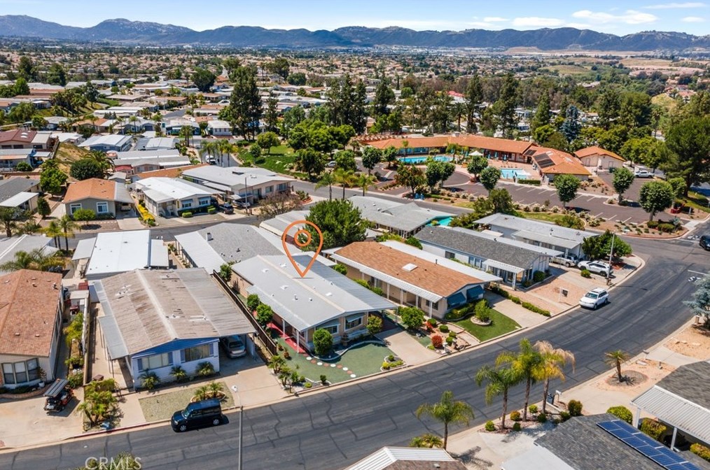 28799 Via Playa Del Rey, Murrieta CA  92563-5603 exterior