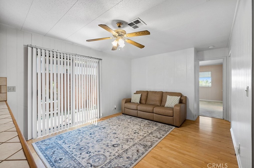 28799 Via Playa Del Rey, Murrieta CA  92563-5603 exterior