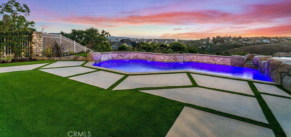 22481 Msn Hl Ln, Yorba Linda CA  92887-2729 exterior