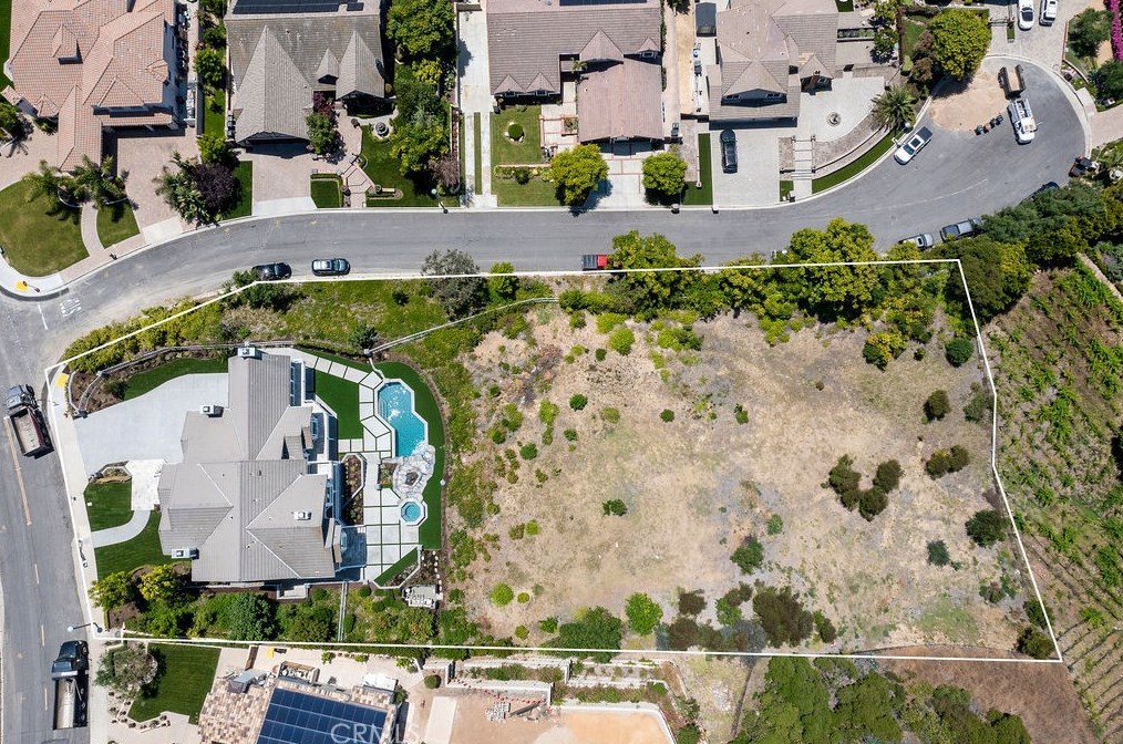 22481 Msn Hl Ln, Yorba Linda CA  92887-2729 exterior