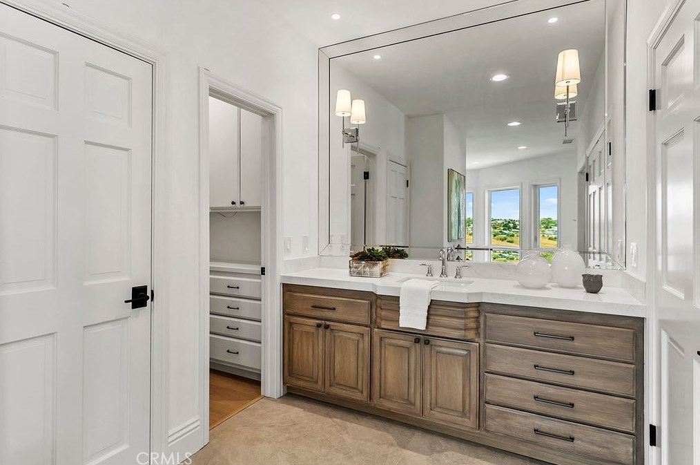 22481 Msn Hl Ln, Yorba Linda CA  92887-2729 exterior