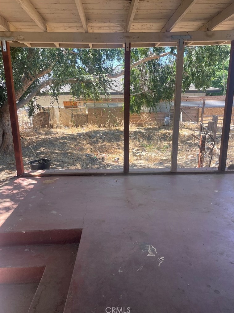 1228 George St, Banning CA  92220-5718 exterior