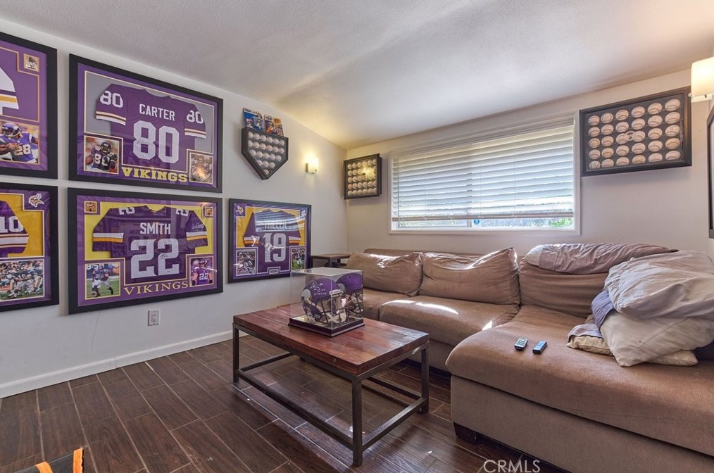 7870 Palm Ave, Yucca Valley CA 92284-4046 exterior