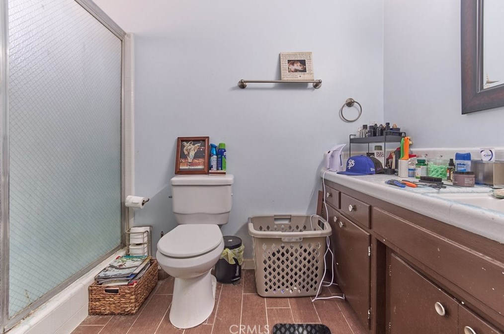 7870 Palm Ave, Yucca Valley CA 92284-4046 exterior