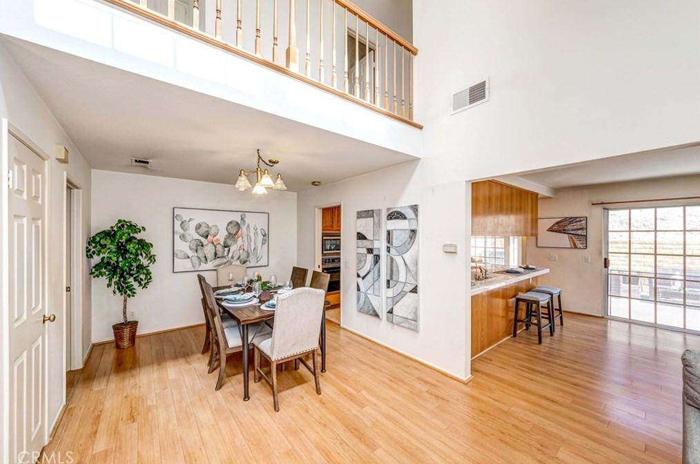 12155 Napoli Dr, Artesia CA  90703-2772 exterior