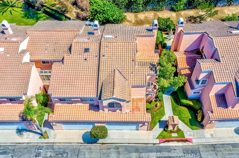 12155 Napoli Dr, Artesia CA  90703-2772 exterior