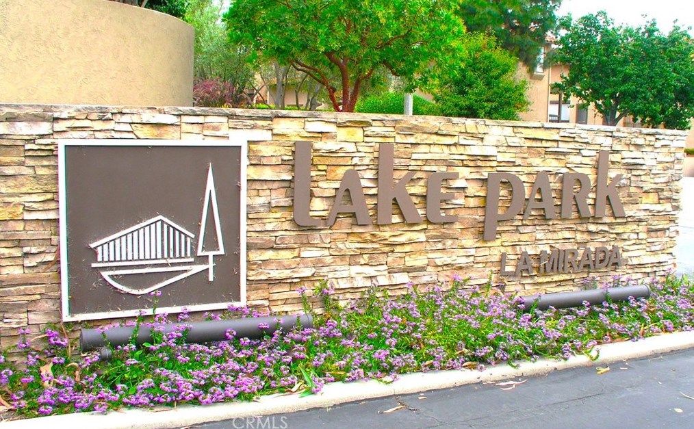 14051 Lake View Dr, La Mirada CA  90638-1852 exterior