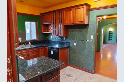 2620 Fashion Avenue, Long Beach, CA 90810 - Photo 9