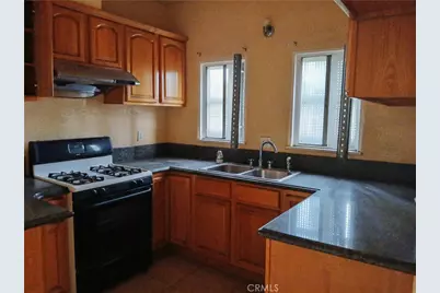 2620 Fashion Avenue, Long Beach, CA 90810 - Photo 49