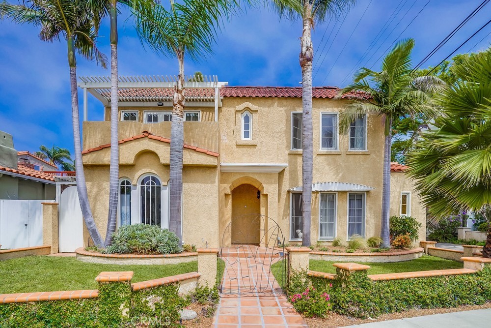 5017 E Livingston Dr, Long Beach, CA 90803 MLS PW23164577 Coldwell