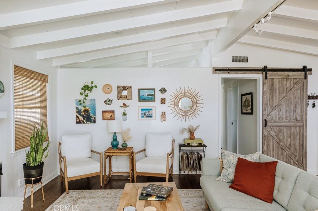 2510 Larchmont Ave, Santa Ana CA  92706-2019 exterior