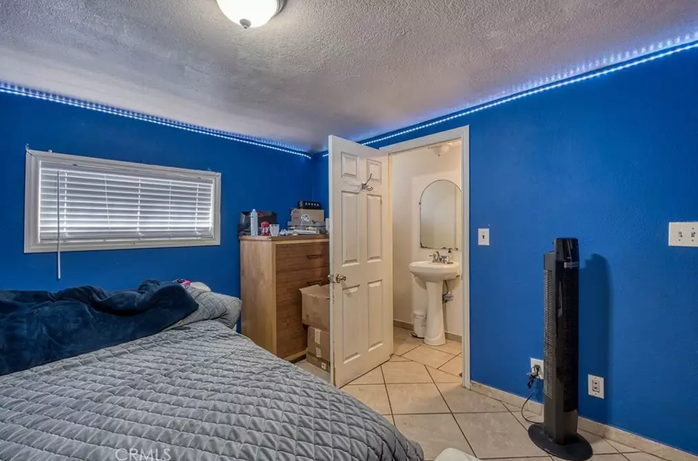 808 111th Dr, Los Angeles CA  90059-1533 exterior