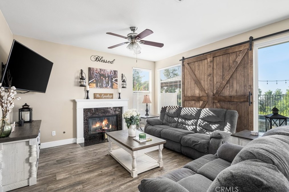 3297 Greystone Rd, San Bernardino, CA 92407