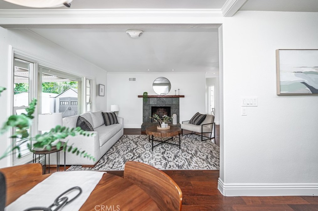 18031 Welby Way, Los Angeles CA  91335-5642 exterior